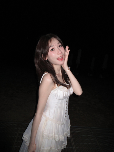 0cd2a2e85db6aee3dd4846112465df155055.jpg